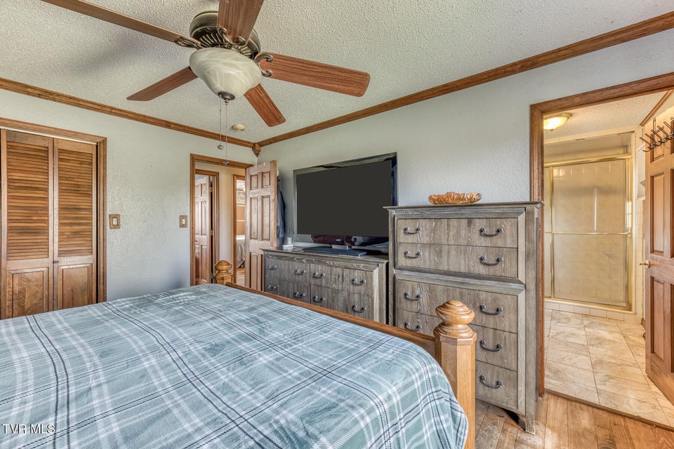 Photo #15: 307 Sawyer Circle