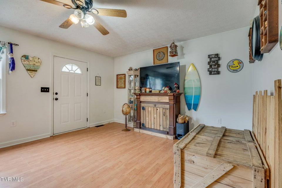 Photo #5: 1214 Independence Avenue