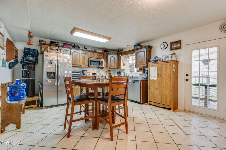 Photo #7: 1214 Independence Avenue