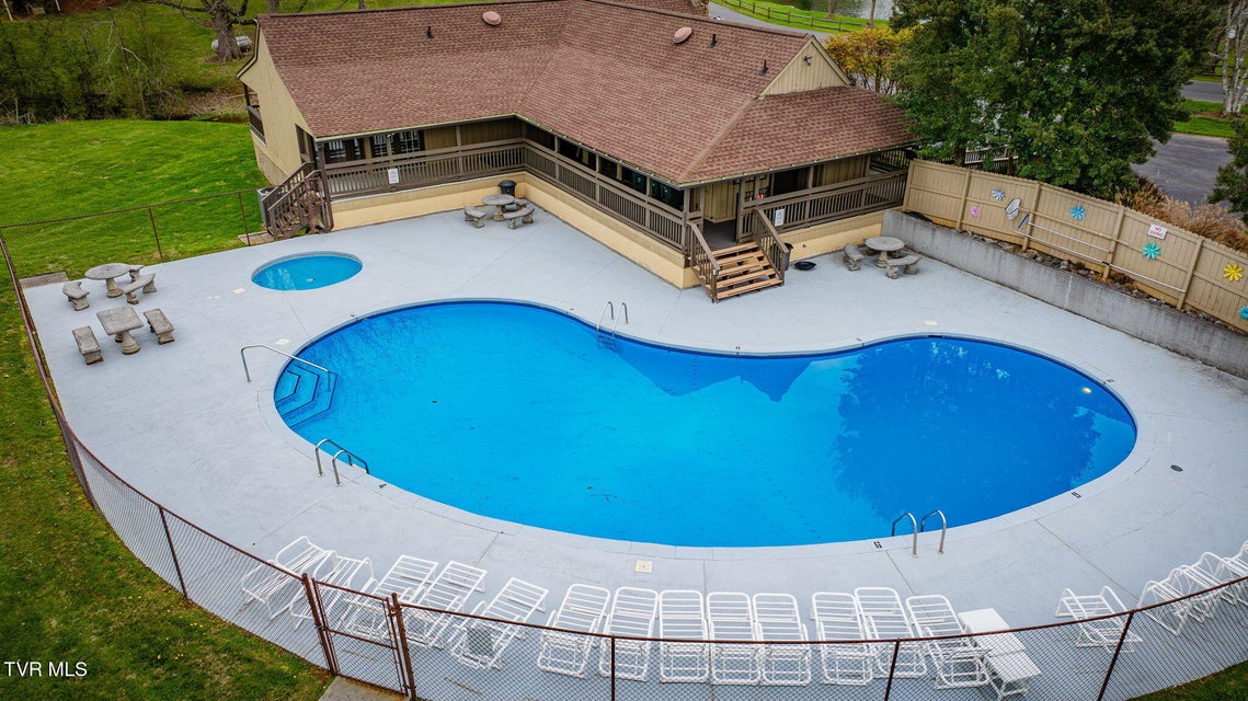 Photo #31: 2506 Beechwood Drive