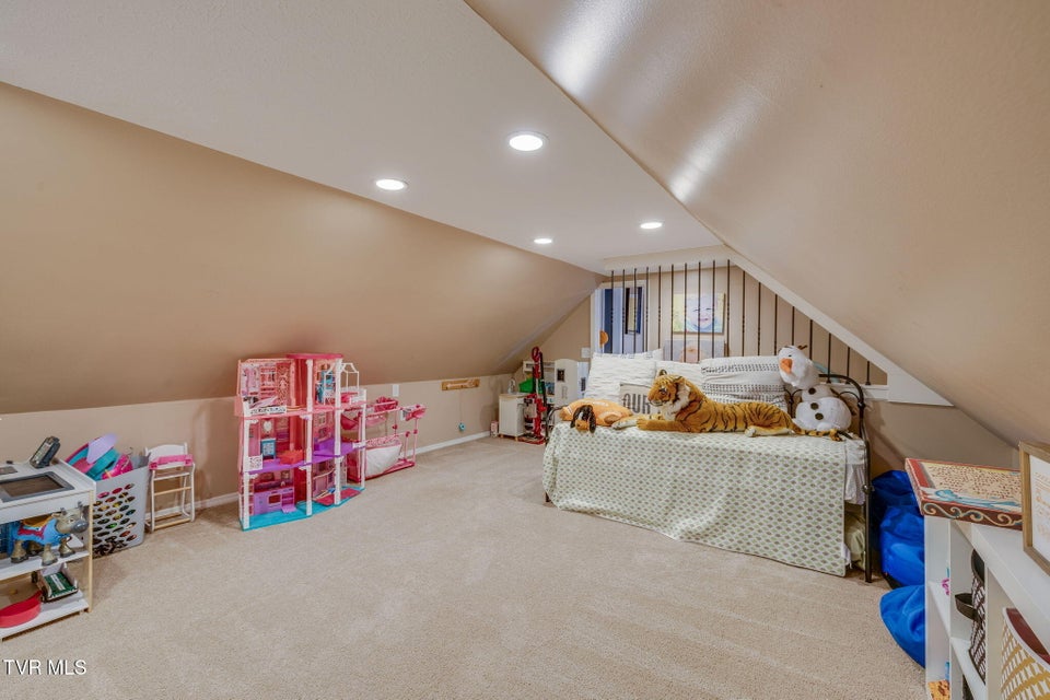 Photo #29: 2506 Beechwood Drive