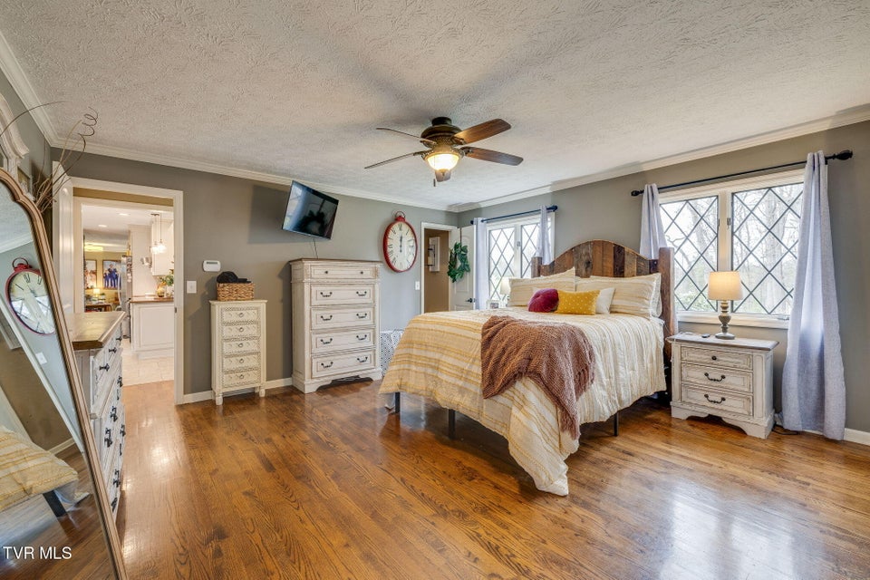 Photo #20: 2506 Beechwood Drive