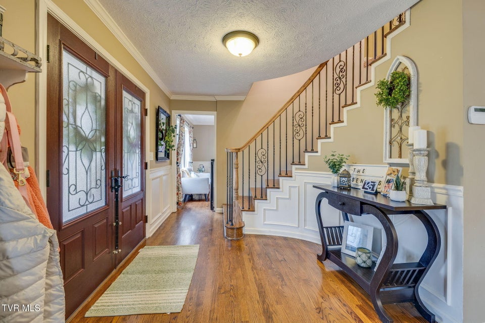 Photo #7: 2506 Beechwood Drive