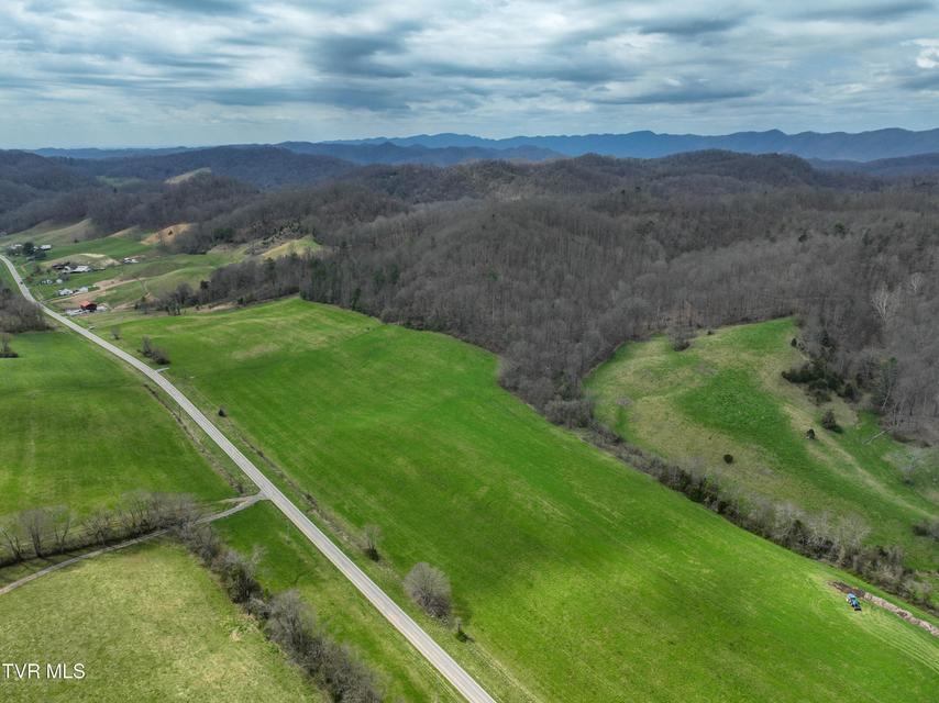 Photo #32: 3203 Gate City Highway