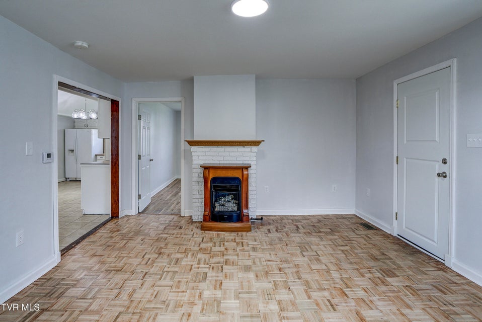 Photo #5: 701 Roan Street