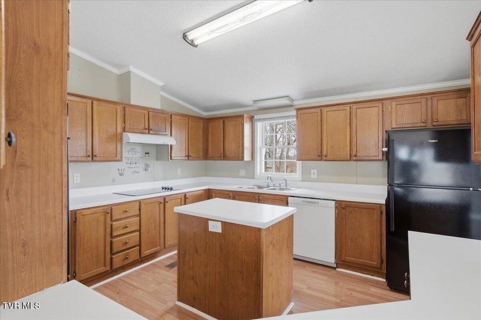 Photo #9: 257 Wesley Drive