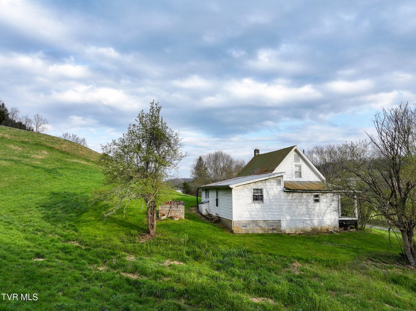 Photo #18: 1811 George Malone Road