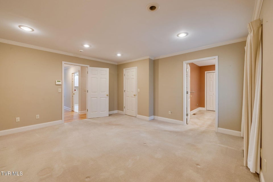 Photo #31: 5204 Foxfire Place