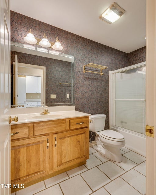 Photo #38: 5204 Foxfire Place