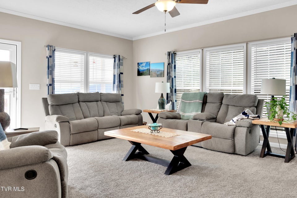 Photo #4: 1120 Myrtle Drive