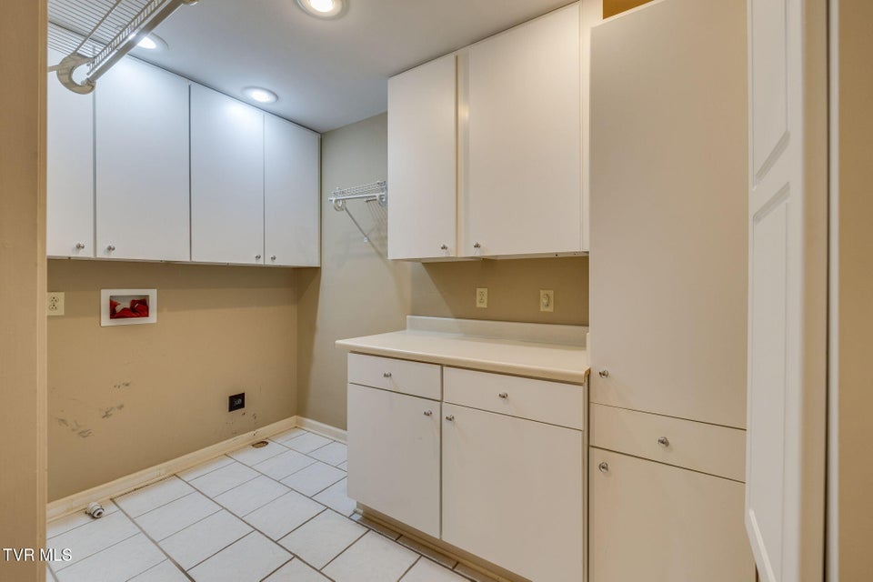 Photo #42: 5204 Foxfire Place