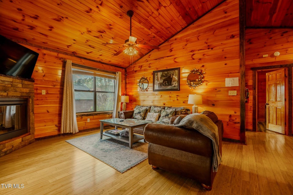 Photo #5: 921 Mcmakin Way