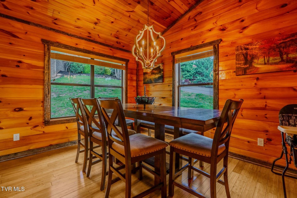 Photo #7: 921 Mcmakin Way