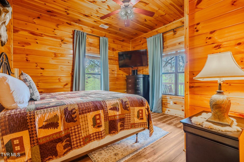 Photo #26: 921 Mcmakin Way