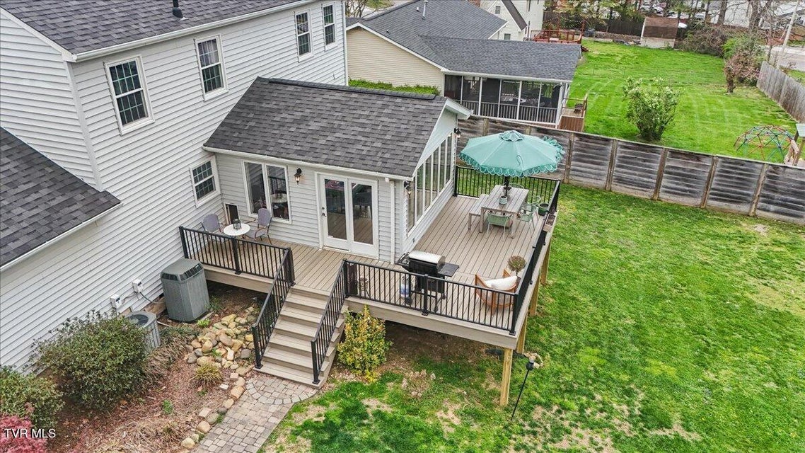 Photo #55: 8 Parwood Court