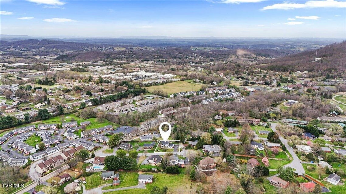 Photo #58: 8 Parwood Court