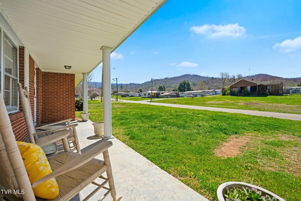 Photo #5: 805 Rock Creek Road