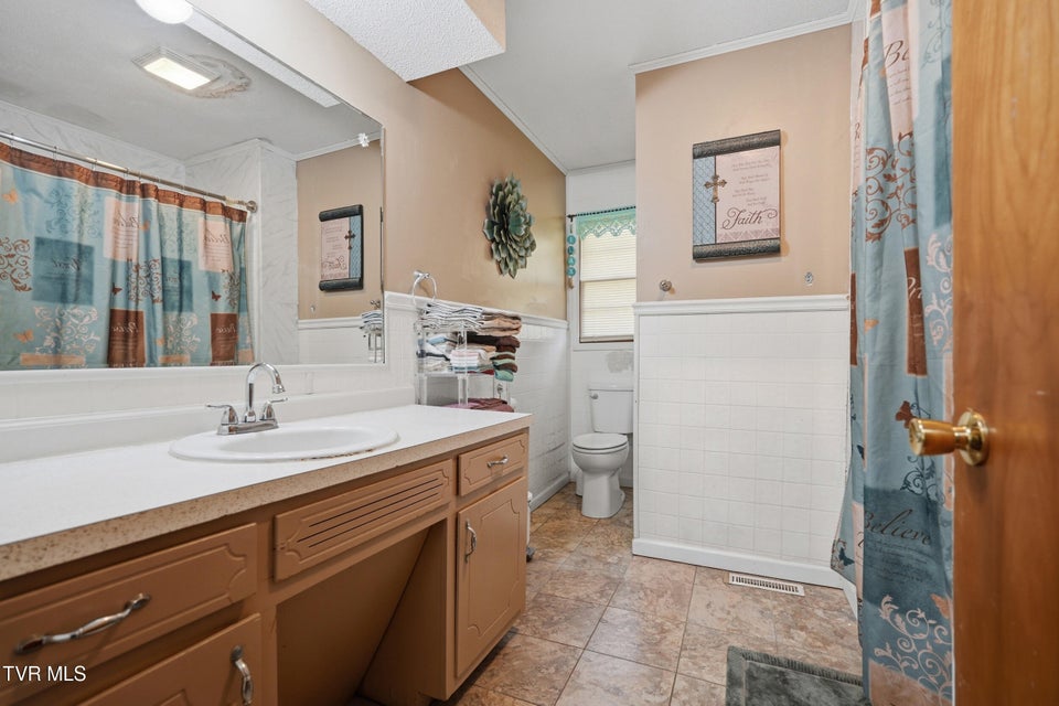 Photo #16: 805 Rock Creek Road