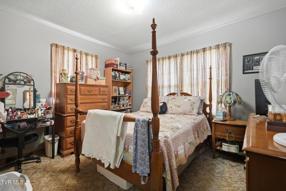 Photo #17: 805 Rock Creek Road