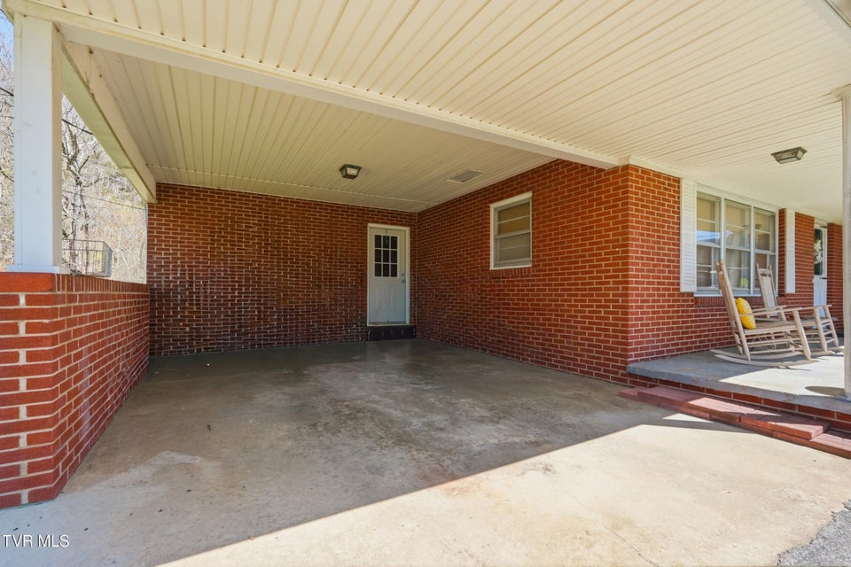 Photo #4: 805 Rock Creek Road