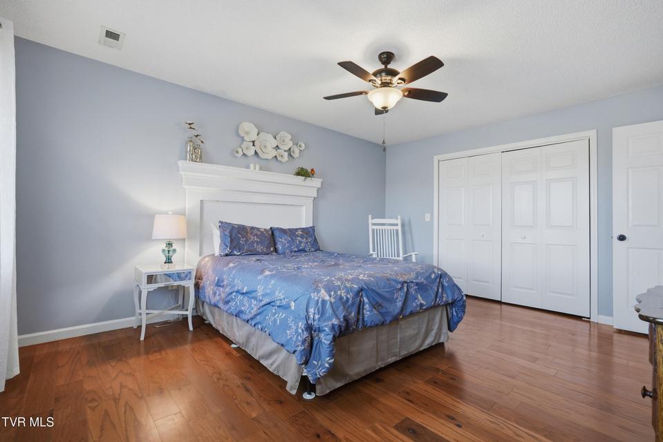 Photo #36: 124 Lazy Lane