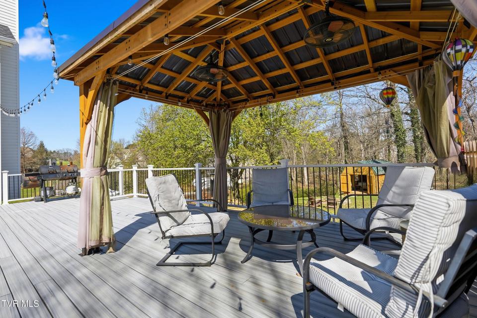 Photo #39: 124 Lazy Lane