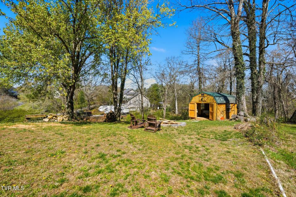 Photo #44: 124 Lazy Lane