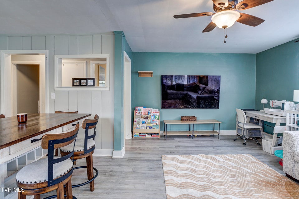 Photo #9: 307 Walker Street