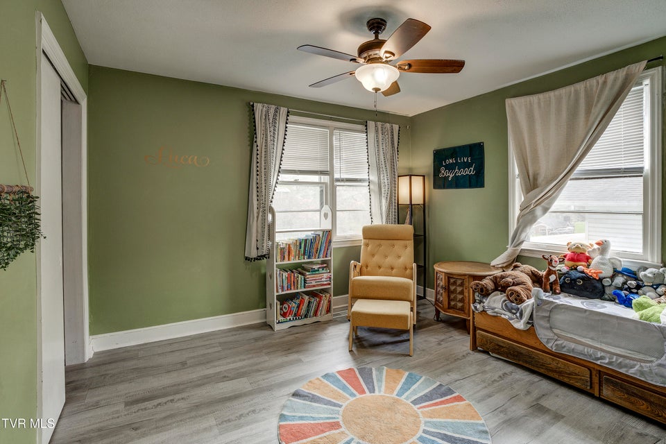 Photo #21: 307 Walker Street