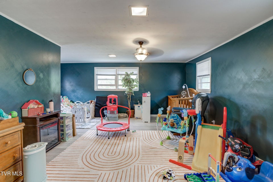 Photo #23: 307 Walker Street