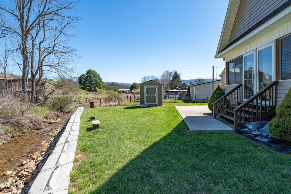 Photo #8: 2144 Highway 421 N 