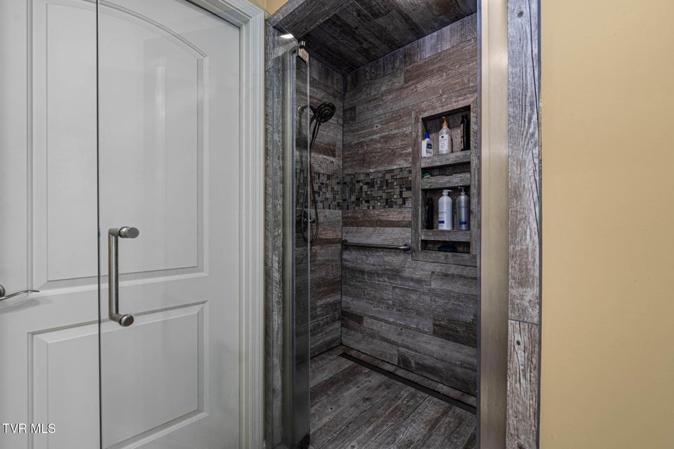 Photo #38: 2144 Highway 421 N 