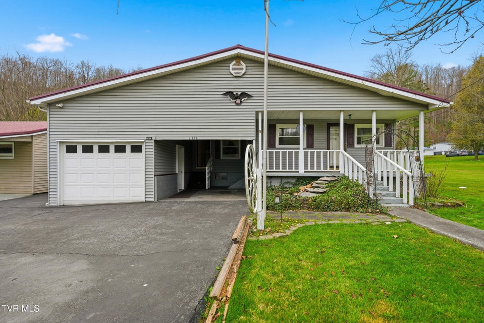 Photo #2: 1333 Dante Road