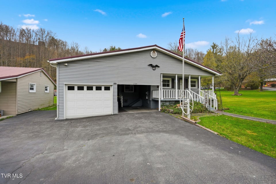 Photo #3: 1333 Dante Road