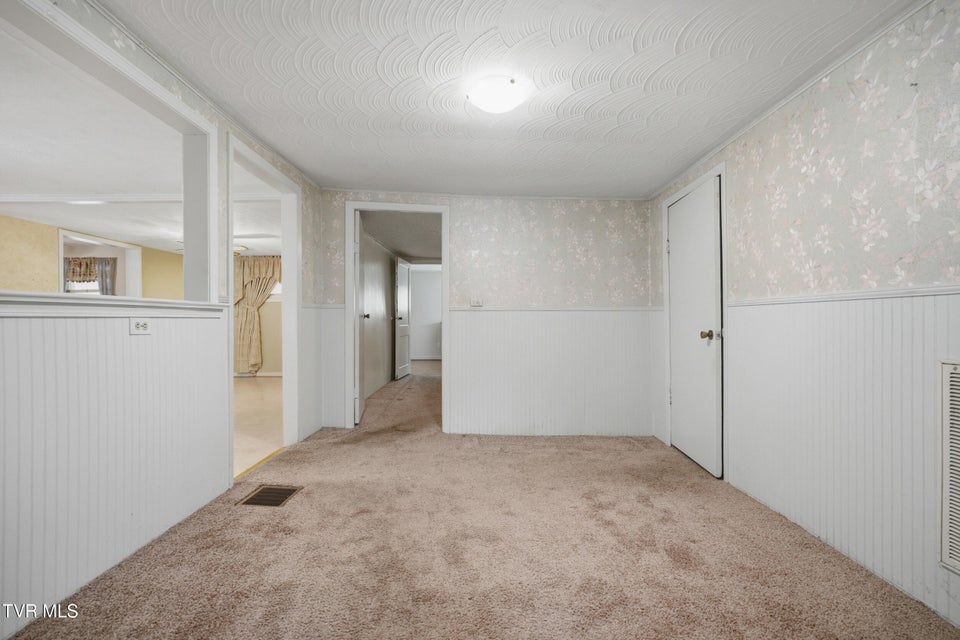 Photo #6: 1333 Dante Road