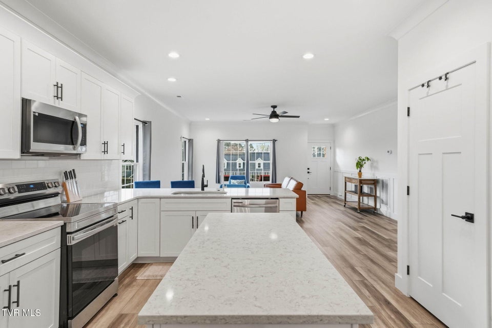 Photo #16: 416 Pettyjohn Road