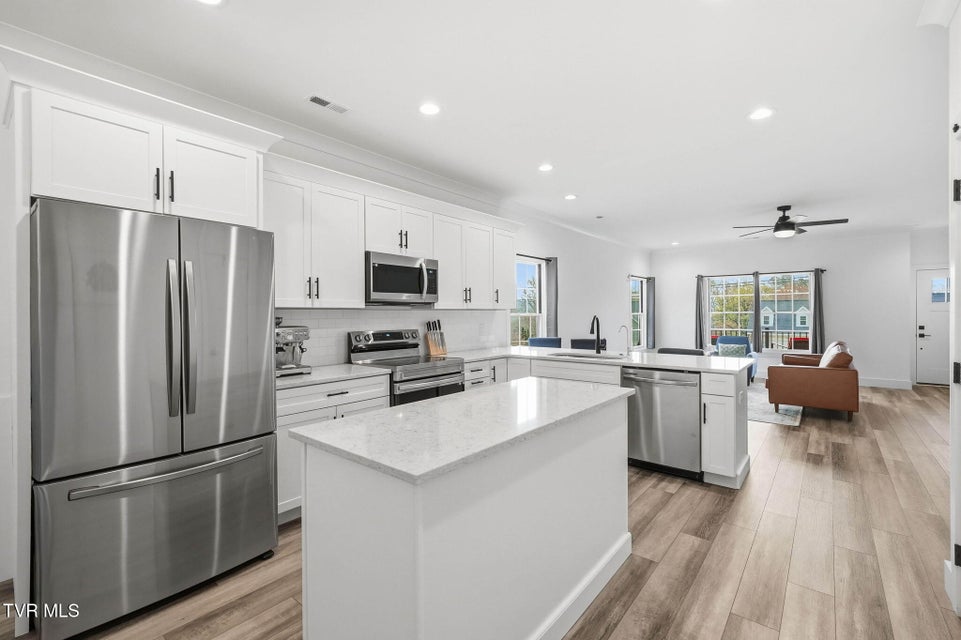 Photo #42: 416 Pettyjohn Road