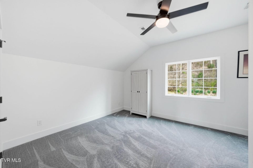 Photo #36: 416 Pettyjohn Road