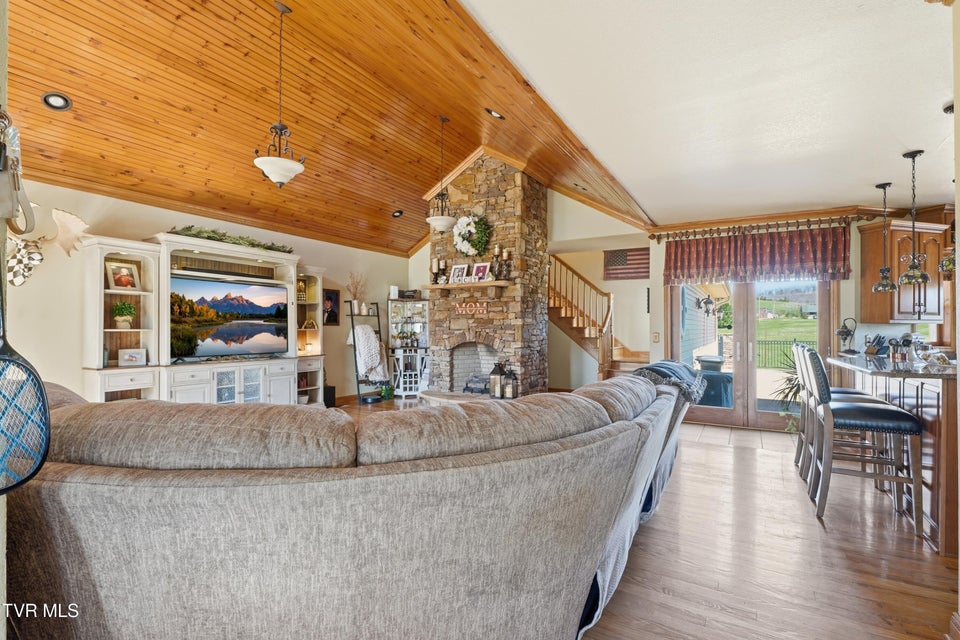 Photo #22: 1292 Pump Springs Road