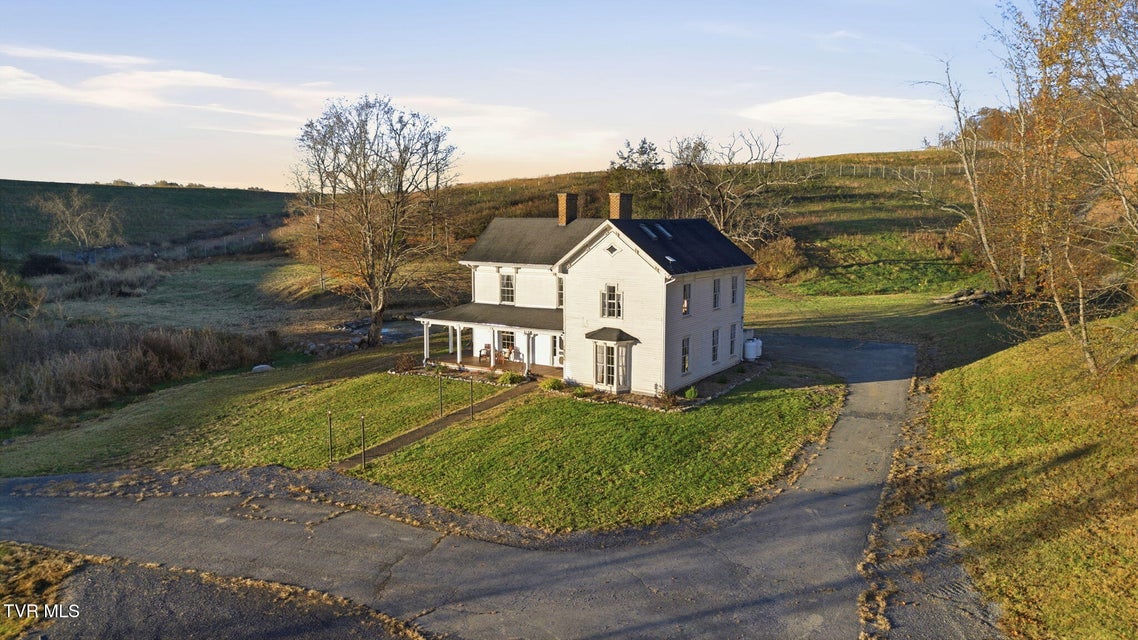 Photo #6: 18254 Providence Road