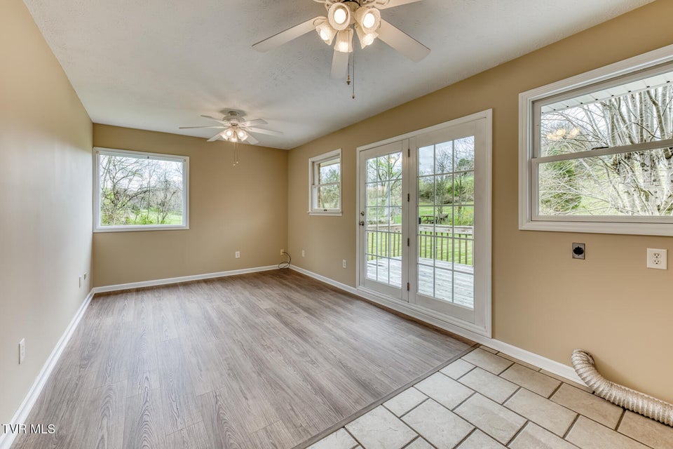 Photo #27: 5509 Memorial Boulevard