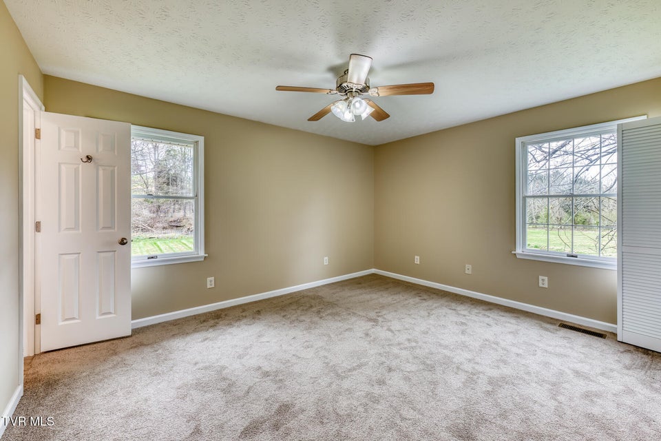 Photo #39: 5509 Memorial Boulevard