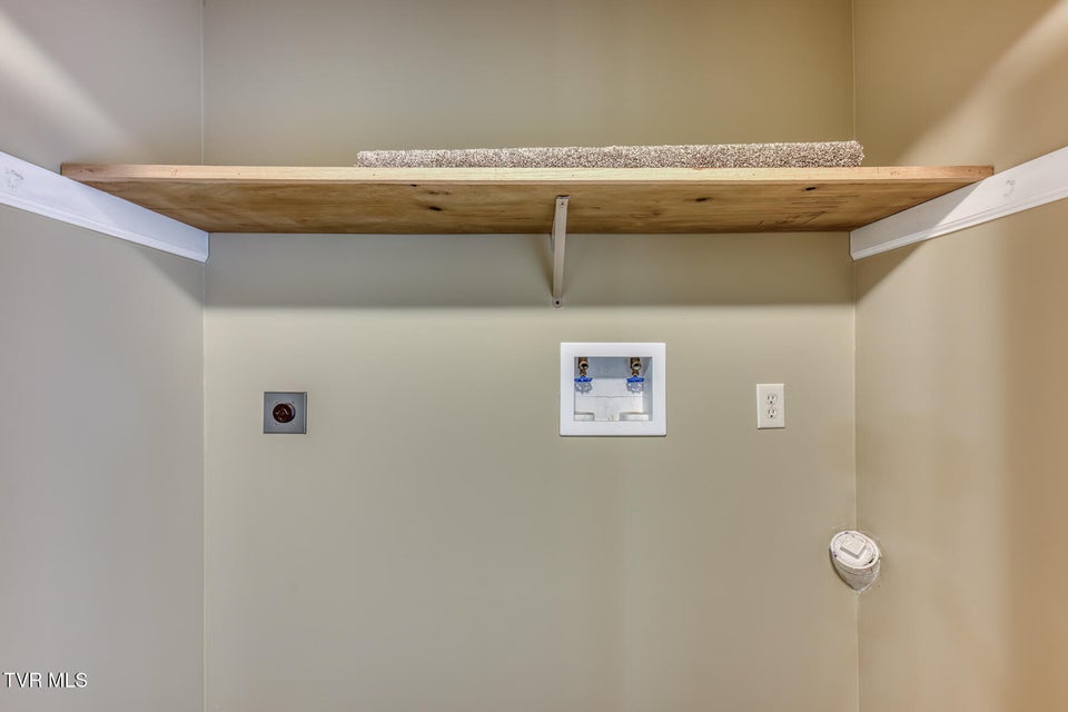 Photo #51: 5509 Memorial Boulevard