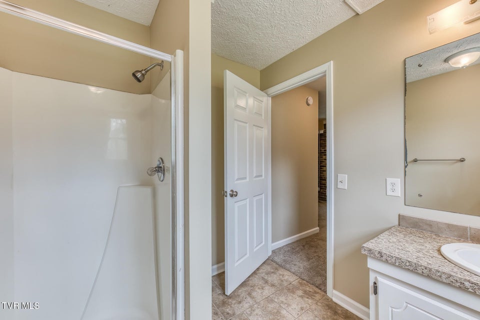 Photo #53: 5509 Memorial Boulevard