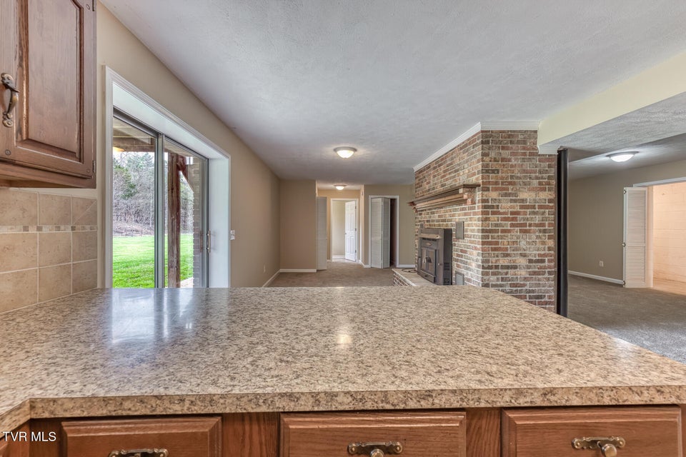 Photo #58: 5509 Memorial Boulevard