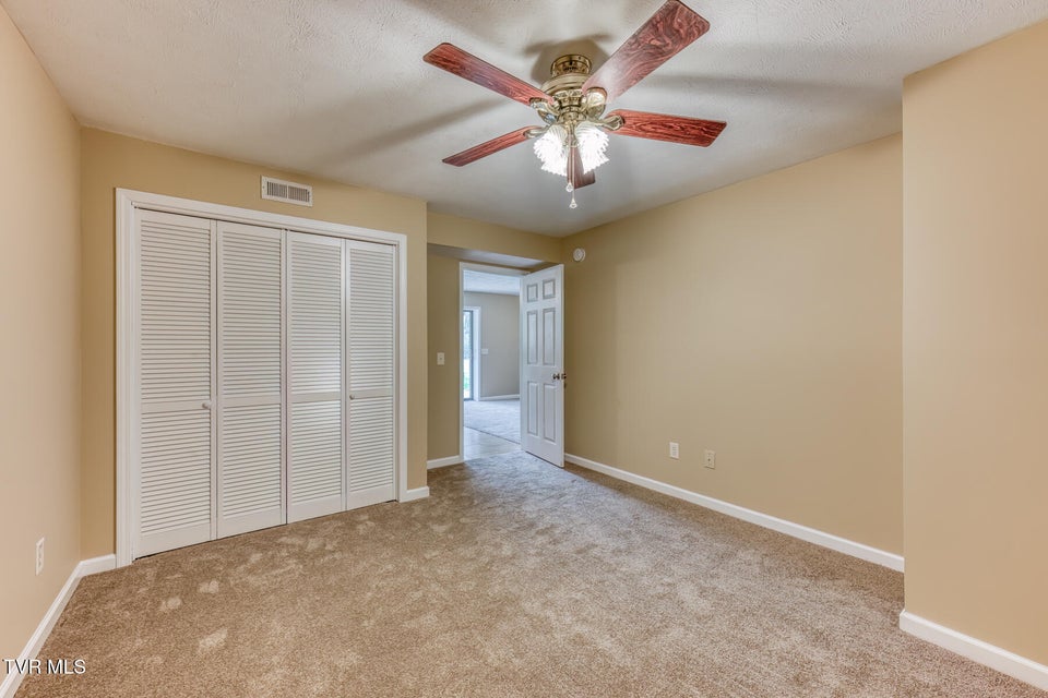 Photo #60: 5509 Memorial Boulevard