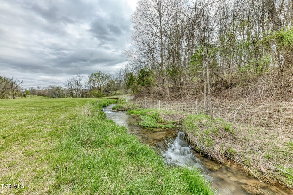 Photo #4: 5509 Memorial Boulevard