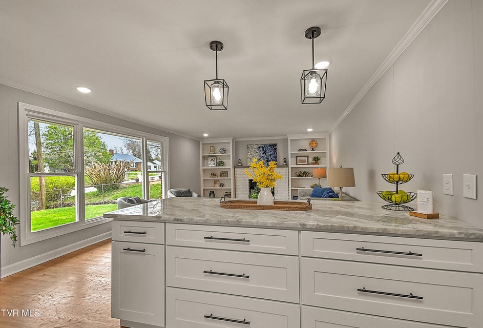 Photo #13: 1002 Lincoln Avenue