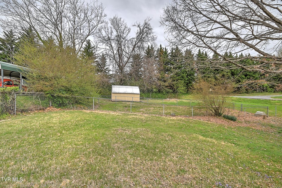 Photo #35: 1002 Lincoln Avenue