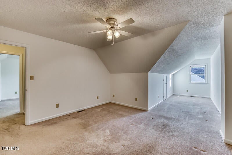 Photo #21: 1725 Lakeview Drive